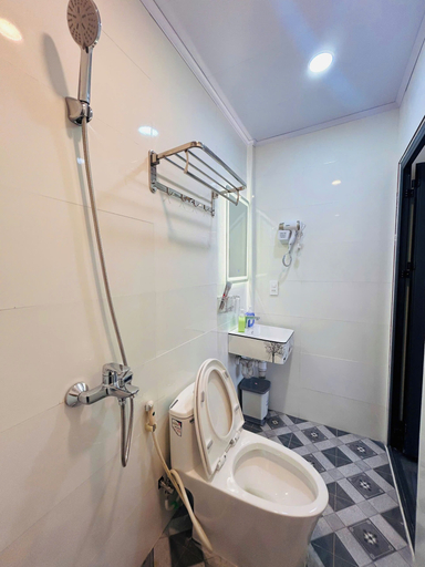 Bathroom 3, Rainbow Beach Mũi Né - Homestay & Coffee, Phan Thiết