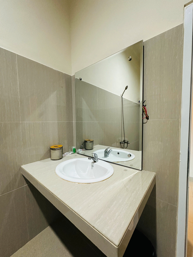 Bathroom 15