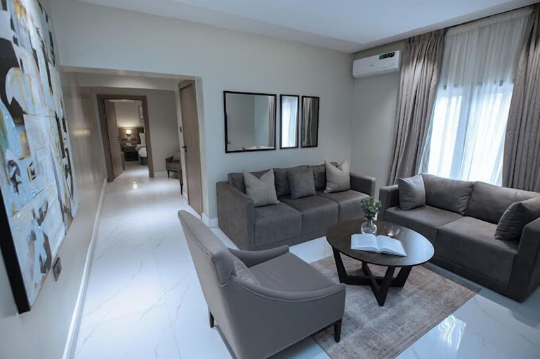 Others 4, Jydz Apartment, Enugu North