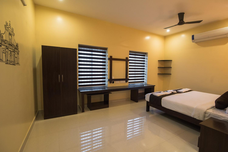 Bedroom 13