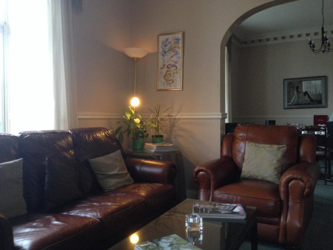 Public Area 2, Highlander Inn, Moray