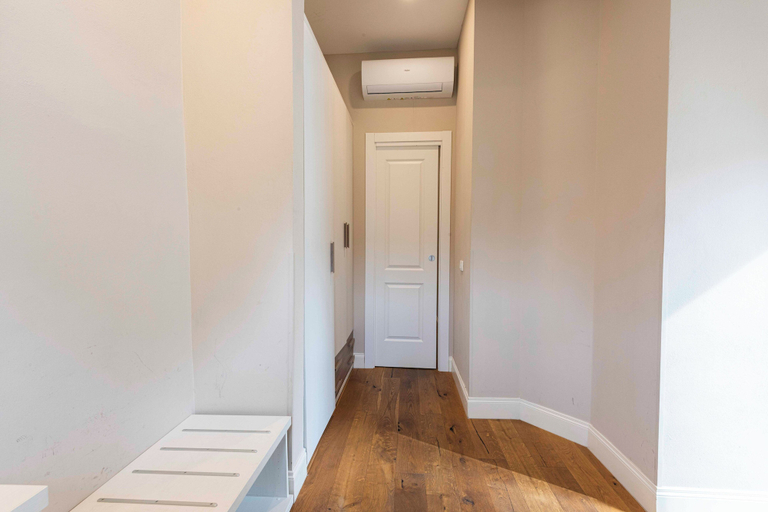 Others 5, Alfani Modern Loft by MMega, Florence