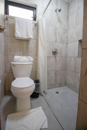 Bathroom 4, Hotel Tequila Cancun, Benito Juárez