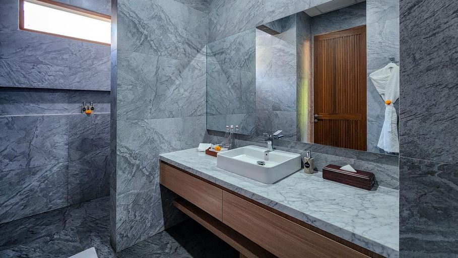 Bathroom 4, Casa De Gracia Sanur Beach by Nagisa Bali, Denpasar