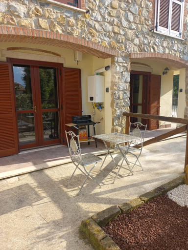 Saturnia House, Grosseto