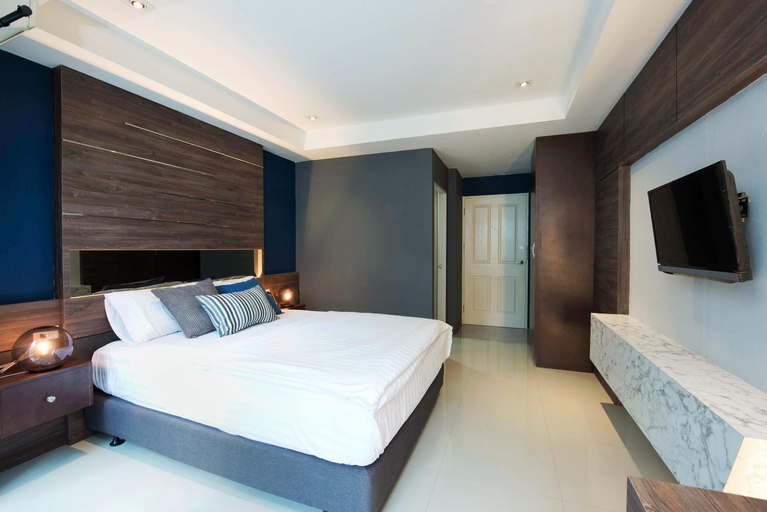 Bedroom 12