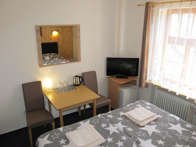 Others 2, Stary mlyn - Hotel Penzion Apartmany v Ceskem raji, Jablonec nad Nisou