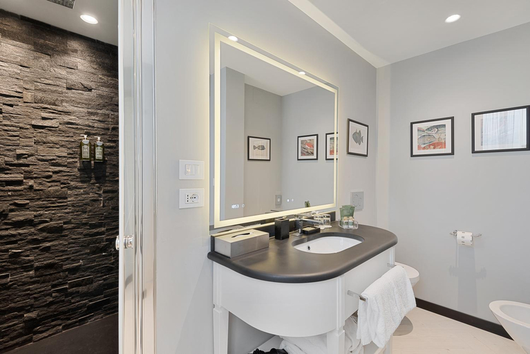 Bathroom 6