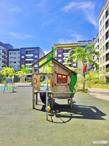 * *R2 Minimalist Snug Haven, Iloilo City