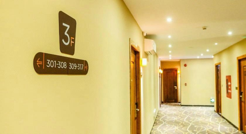 Others 5, 7 Days Premium Hotel Phnom Penh, Phnom Penh