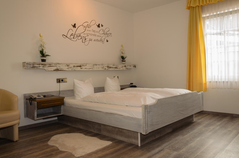 Bedroom 2, Hotel Rheingraf, Rhein-Lahn-Kreis