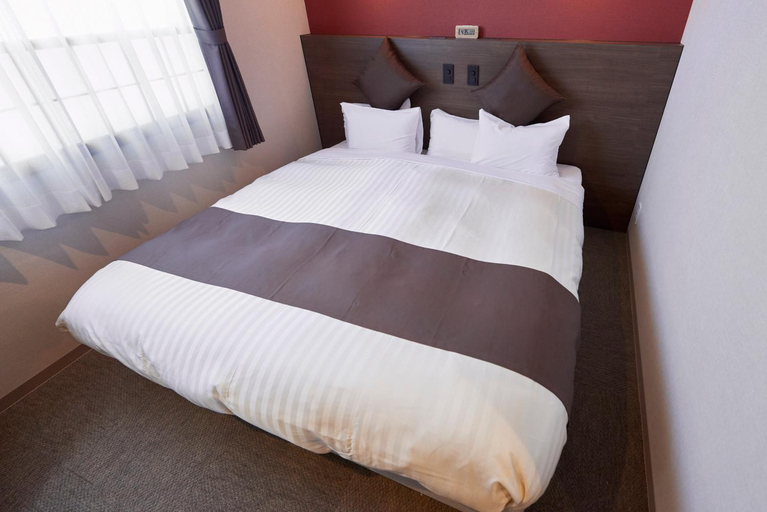 Bedroom 16