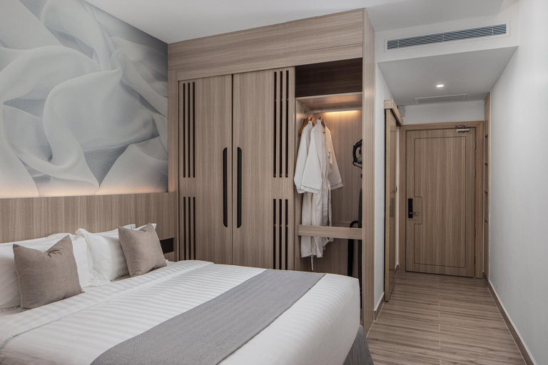 Bedroom 13