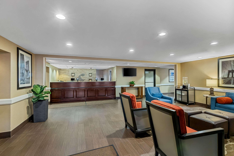 Public Area 2, Comfort Inn & Suites Somerset, Somerset