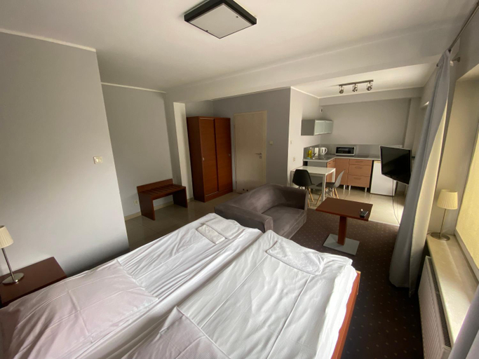 Others 3, Apartamenty Centrum Konopnicka z parkingiem, Stargard