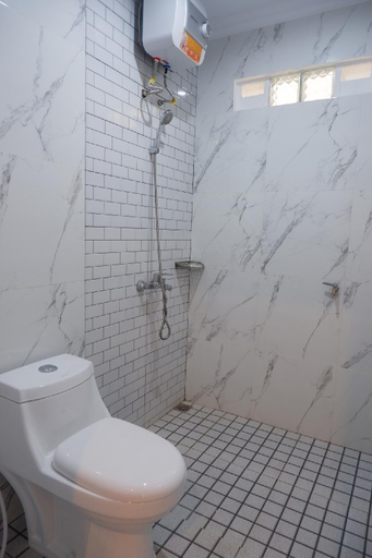 Bathroom 5