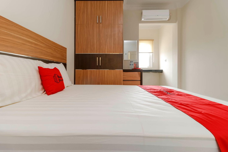 Bedroom 12