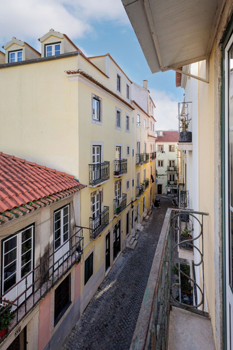 Exterior & Views 2, Lisbon Cozy Nest in Santa Catarina, Lisbon