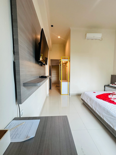 Bedroom 25