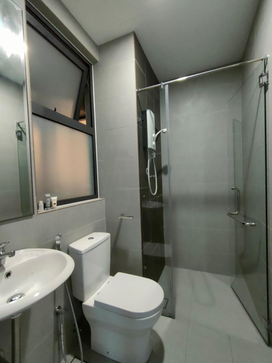 Bathroom, Budget Homestay by MyPOCKETT, Kuala Lumpur