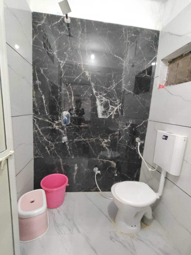Bathroom 4, Shree Kedarnath Homestay in Ujjain, Ujjain
