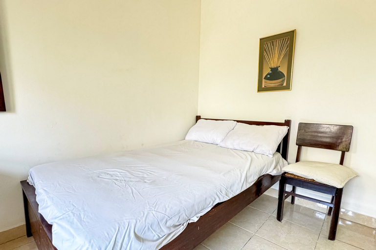 Lathysha Guest House Syariah Mitra RedDoorz