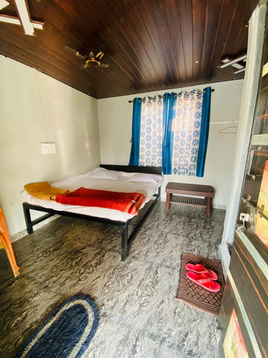 Bedroom 3, ingawale farmhouse, Satara