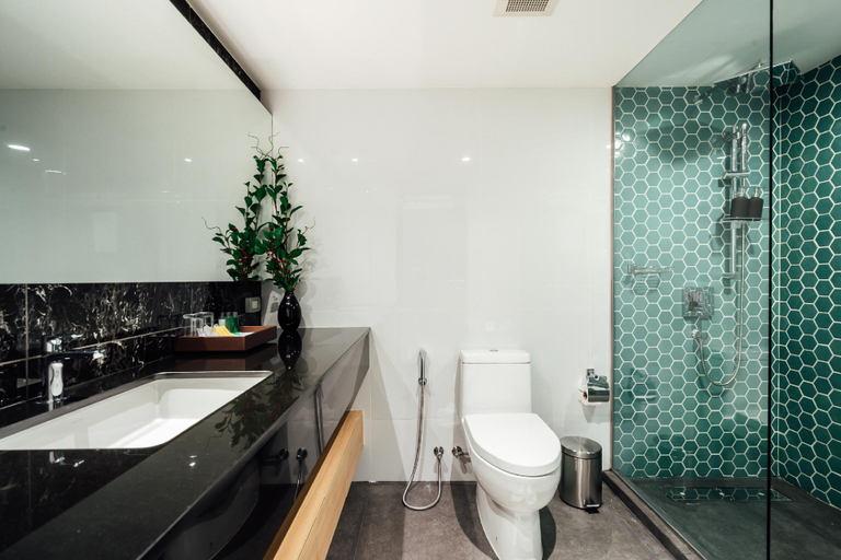 Bathroom 20