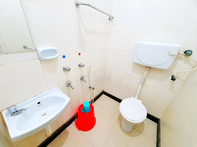 Bathroom 5