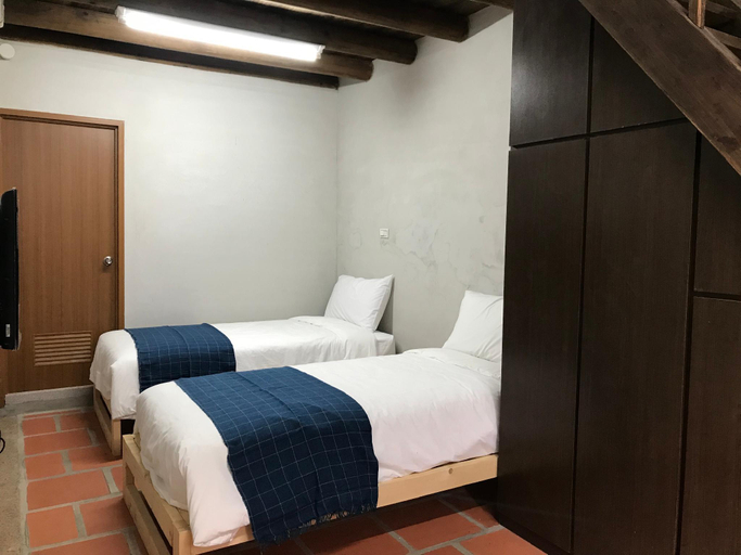 Bedroom 15