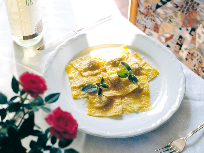 Food & Drinks 5, Albergo Ristorante Marcheno, Brescia
