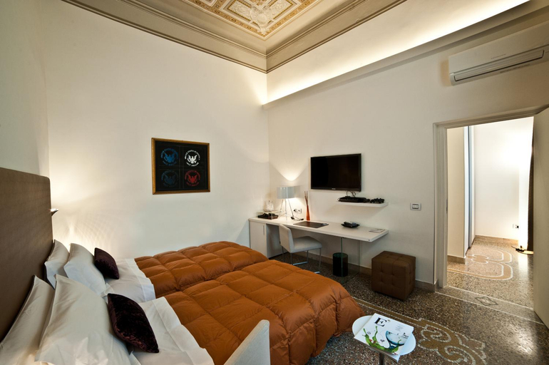 Bedroom 16