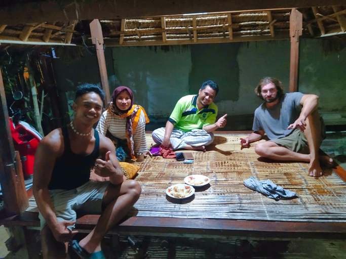 Food & Drinks 4, Putri Nyale Bungalows & Rooms, Lombok