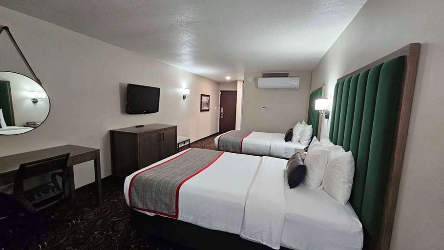Bedroom 4, Lumber Jack Lodge, an Ascend Collection Hotel, Ogemaw