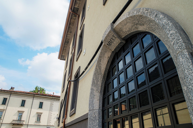 Exterior & Views 2, Suite JOIVY Lake 11, Como