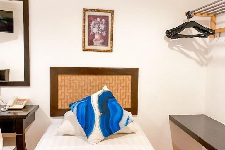 Bedroom 13