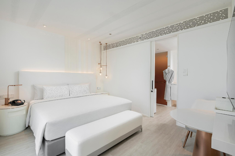 Bedroom 16