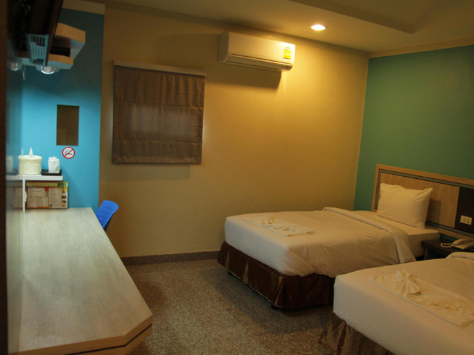 Bedroom 6