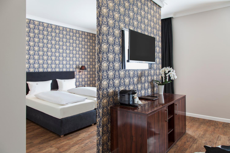 Bedroom 16