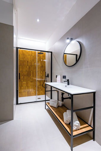 Bathroom 4, Family&Friends Montesanto House, Napoli