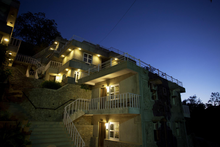 Others 3, Hotel Aravali, Sirohi