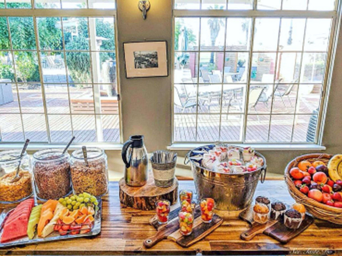Food & Drinks 5, Parklands Resort Mudgee, Mid-Western Regional - Pt A