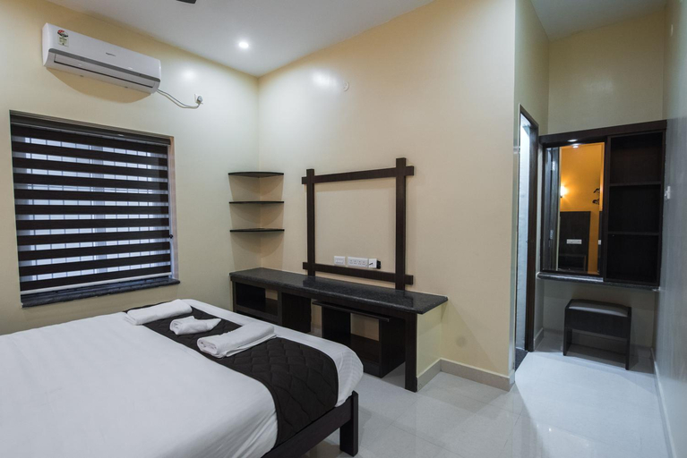 Bedroom 16