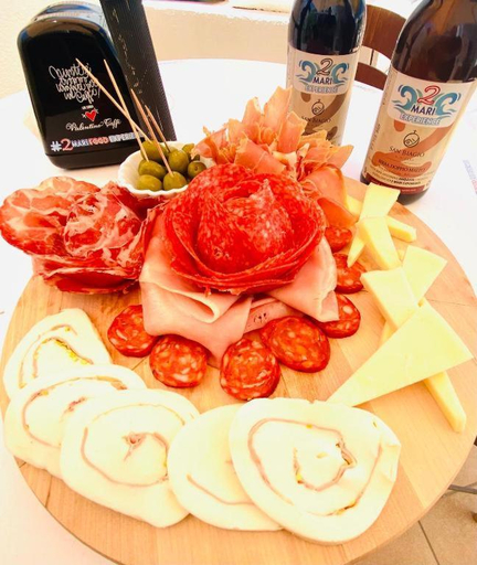 Food & Drinks 4, Affittacamere 2 Mari, Lecce