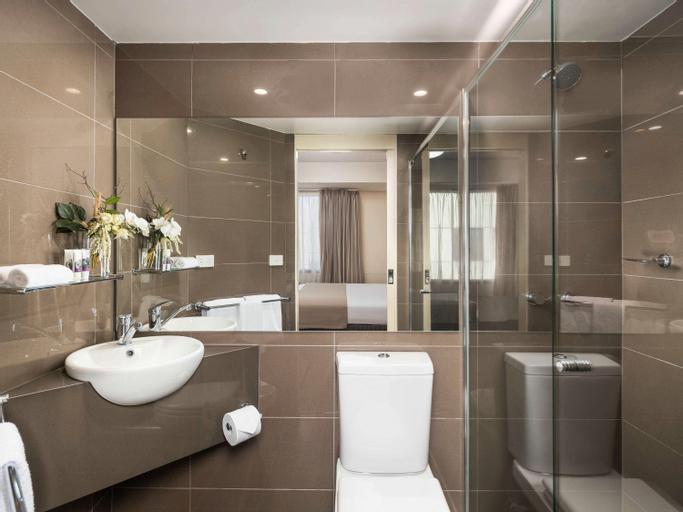 Bathroom 29