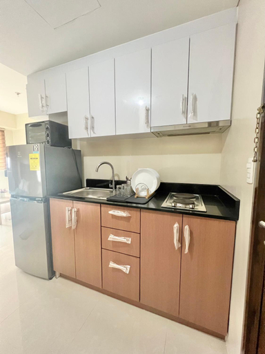 Others 5, Luxury Condotel Across NAIA Manila Airport, Pasay City