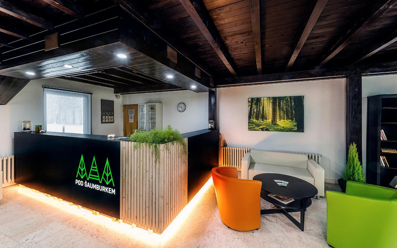 Others 5, Hotel pod Saumburkem, Kroměříž