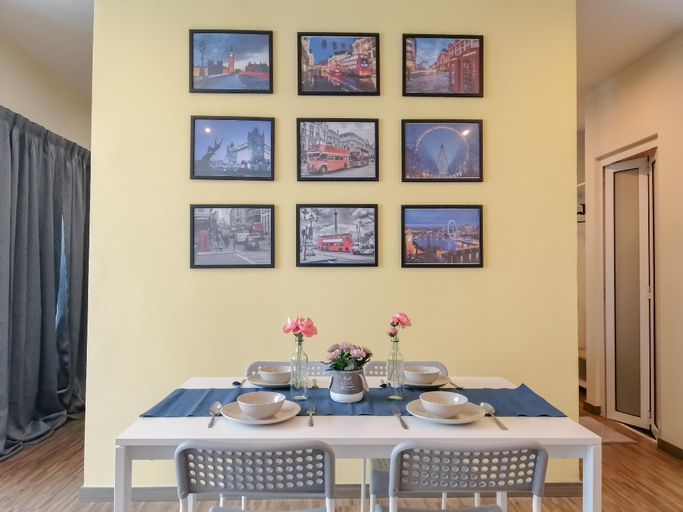 Dining Room 14