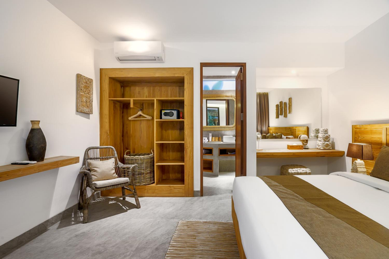 Bedroom 14
