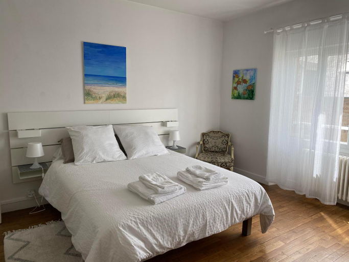 Bedroom 2, AQUARELLE, Manche
